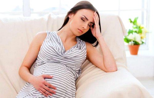 Довольно часто у беременных женщин может возникать дискомфорт в пояснице и нижней части живота