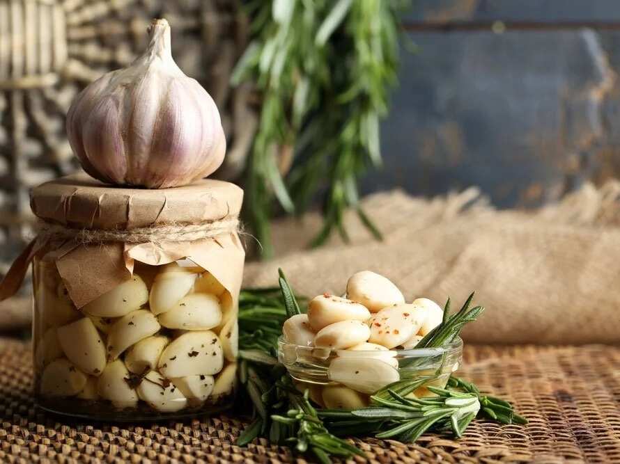 Proven benefits and side effects of garlic